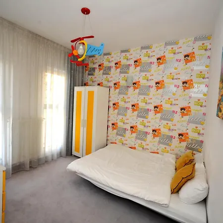 City Apartment 1 *